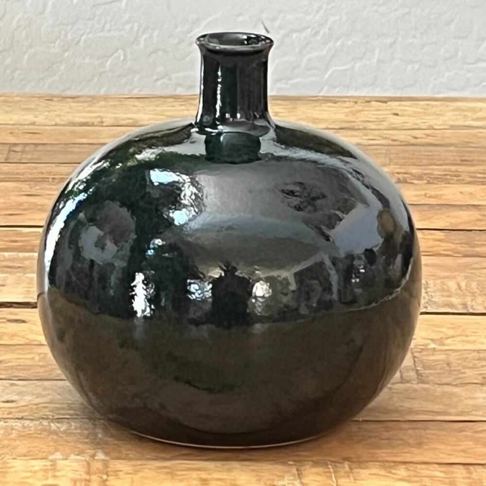 Crate & Barrel Emerald Green Ceramic Vase 7" Glossy Bulbous Shape